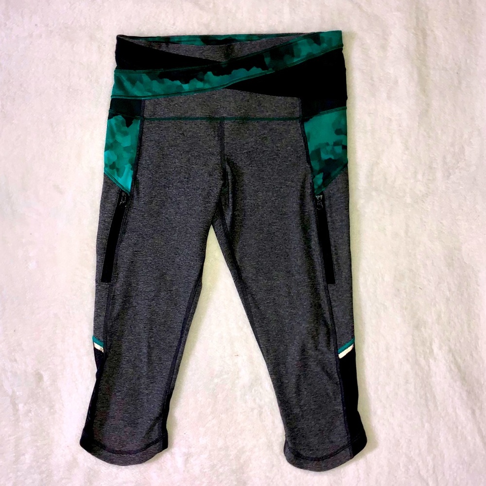 🔥RARE Lululemon cropped leggings